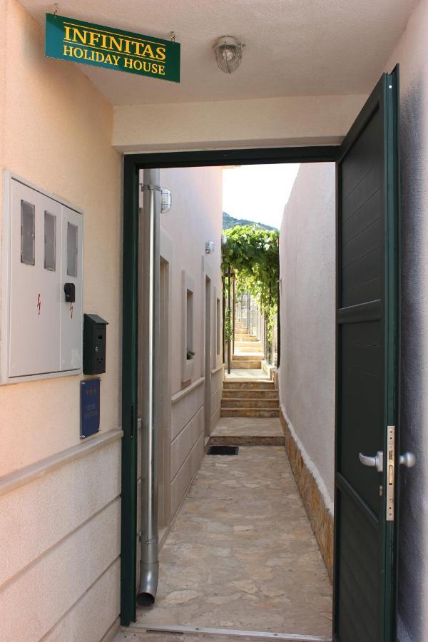 Apartments Infinitas Trogir Exteriér fotografie